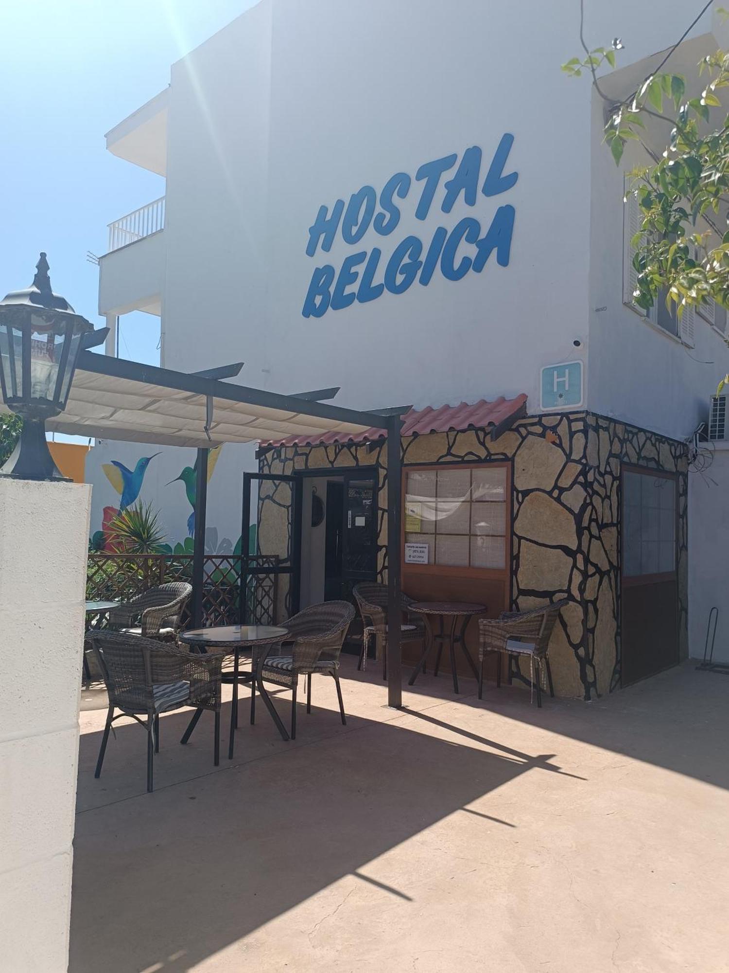 Hostal Belgica Palmanova Exterior foto